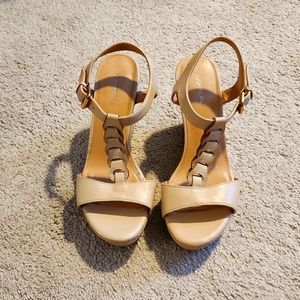 Womens high heel shoes size 6